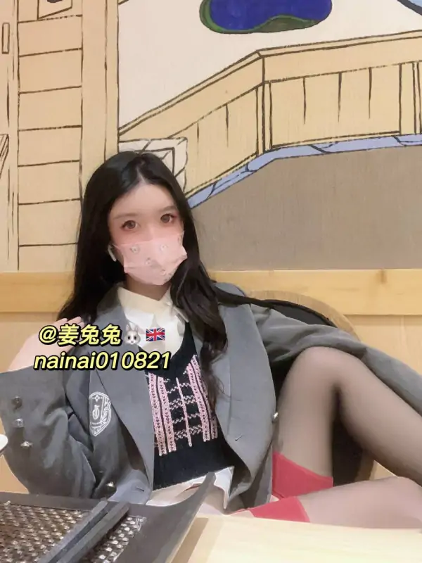 姜兔兔 – [520门槛] [umate完整版] 16分钟 Cos [刻晴+CJ小兔] [707P2V-3.84G]