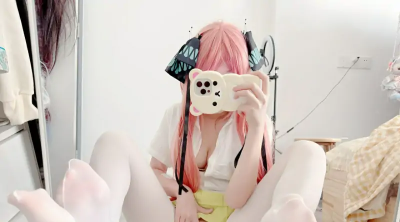 猫猫不是奶油泡芙 – [288门槛] 11分钟特写 [3P2V-695MB]