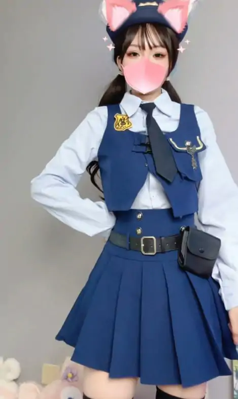 可爱哆(小仙云儿) @FXHMRW – 新作 13分钟福利订阅 [5V-1.34G]