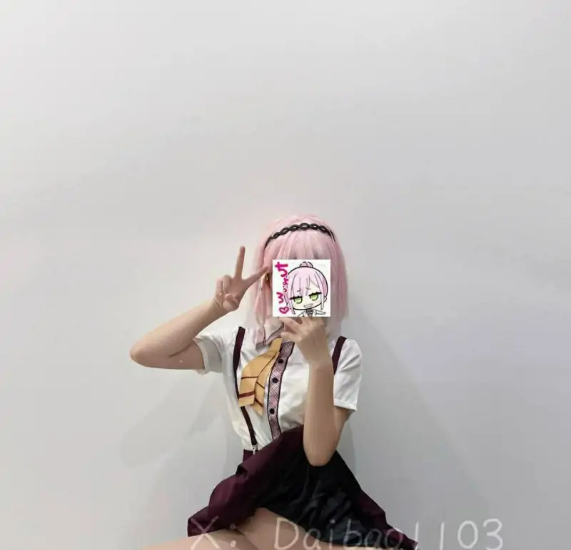 一枚呆呆@Daibao1103 – 新作 [520门槛] 44分钟 顶级合集 [95PnV-1.63G]