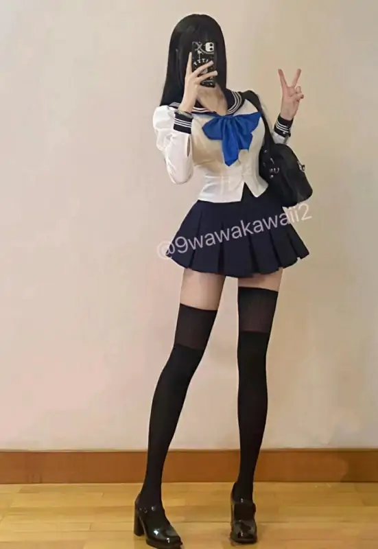 九娃娃 – [福利订阅] 29分钟 [32P18V-1.35G]