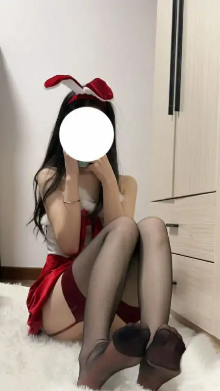 困困鱼@kk3088871234685 – 新作 [288门槛] 9分钟 [NTR宝宝对不起] [18P1V-622MB]