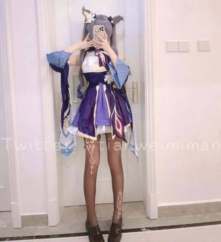 萌白酱 (甜味弥漫 一口幼桃) 含新作品 全套合集 [nPnV-74.28G]