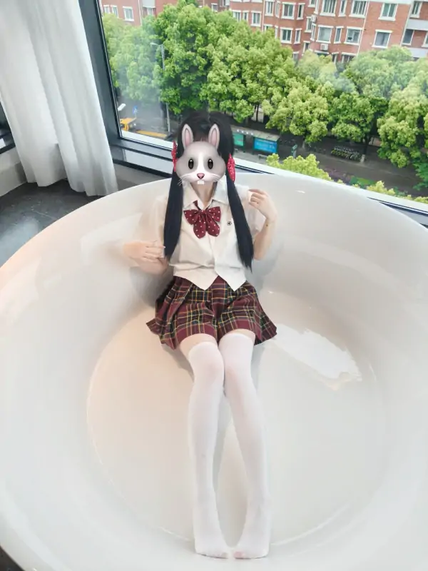 0575情侣日记@xujiu2003 – 新作 [588门槛] 51分钟 双马尾金主视图 [30P+5V/3.12G]