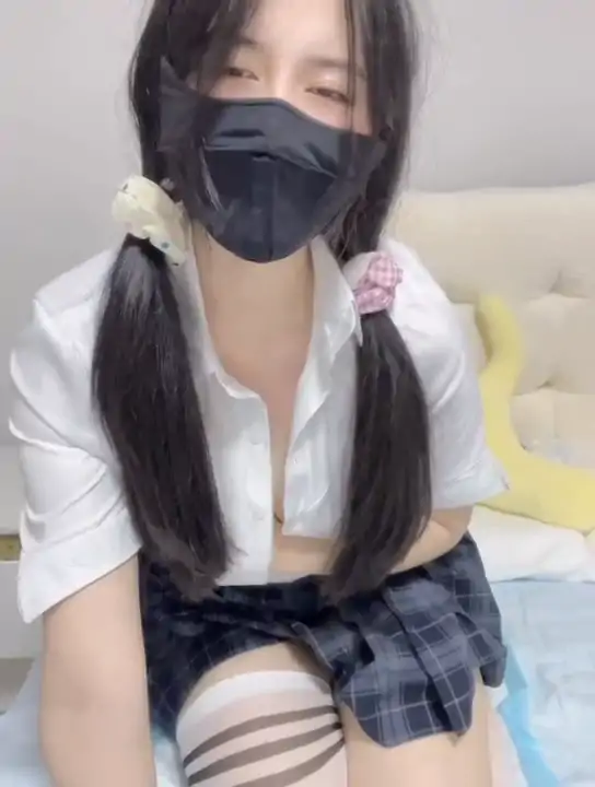 梦中的梦 JK制服条纹袜 [1V/732M]