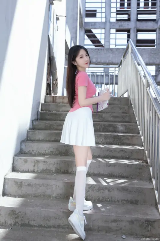 鱼子酱Fish – 秀人内购无水印合集228套 326GB