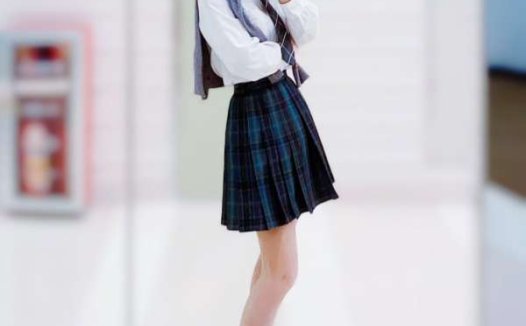 极品长腿反差人妻小虾酱私拍视图合集 [378P+41V/171M]