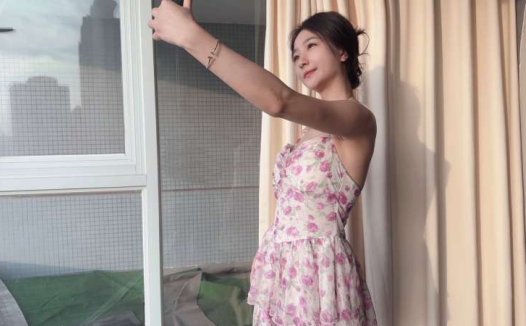 秀人模特 熊小诺 最新定制2部 [2V/1.28G]